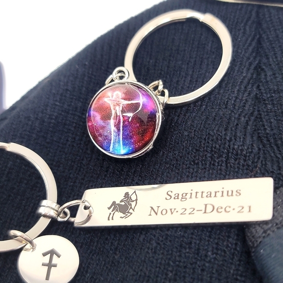 Sagittarius ✦ Zodiac Bundle ✦ Hat, Bracelet, Keychains, Foil Sticker, Hair Tie - Picture 7 of 16
